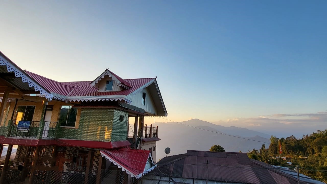 Golden Apple Homestay