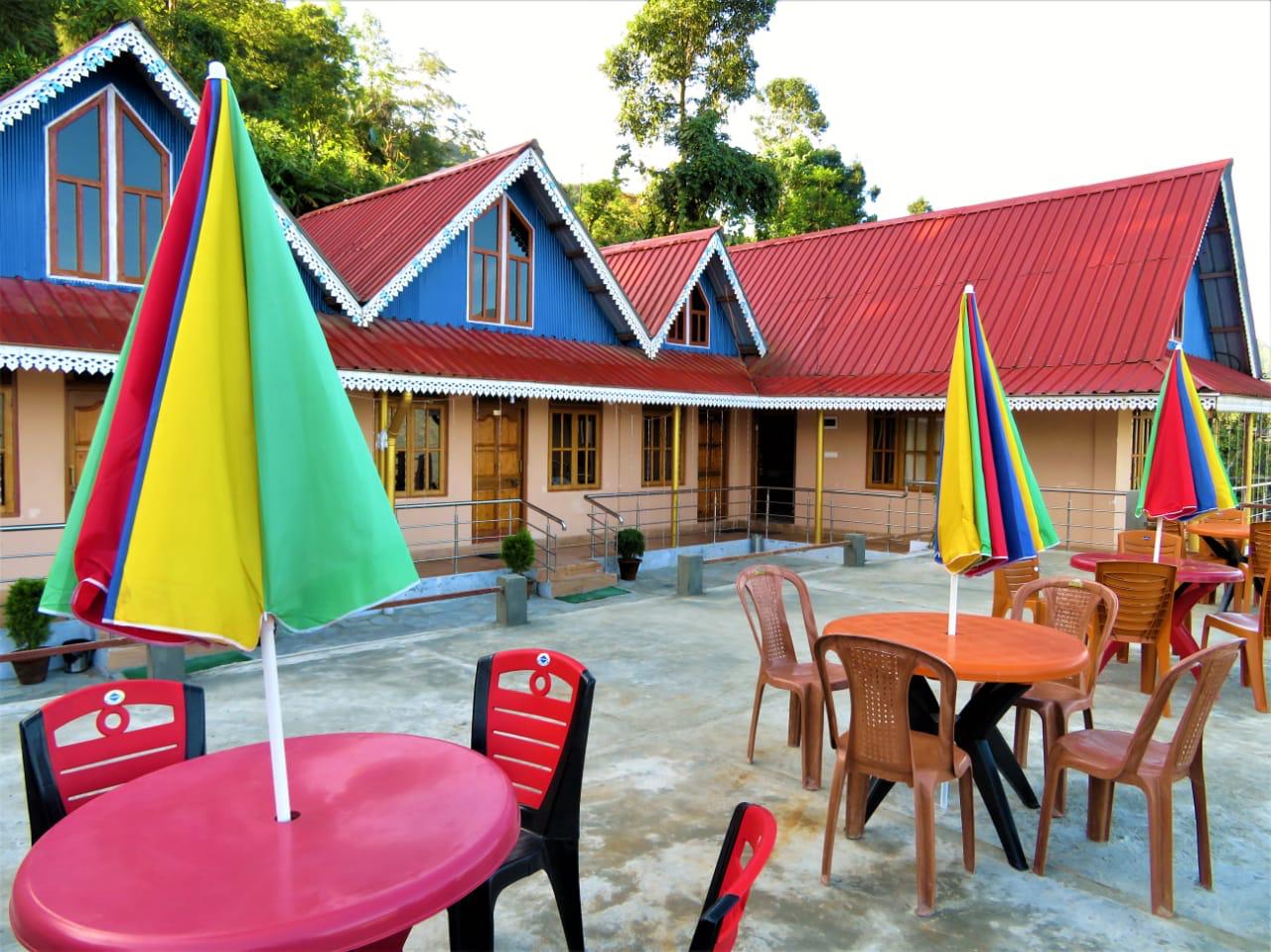 Pine Tree Homestay